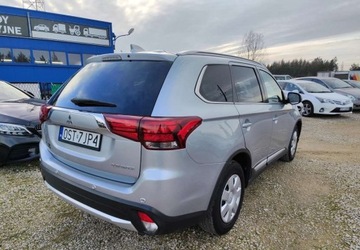 Mitsubishi Outlander III SUV Facelifting 2017 2.0 150KM 2017 Mitsubishi Outlander Mitsubishi Outlander 2.0 2WD CVT Diamant Edition 2.0, zdjęcie 7