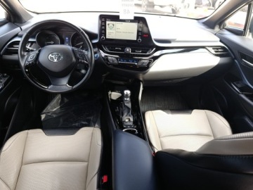 Toyota C-HR I Crossover Facelifting 2.0 Hybrid Dynamic Force 184KM 2019 Toyota C-HR 2.0 Hybrid Selection Toyota C-HR 2.0 H, zdjęcie 22