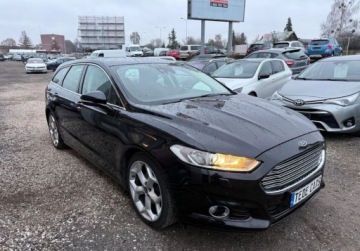 Ford Mondeo V Sedan 1.5 EcoBoost 160KM 2016 Ford Mondeo Titanium, niski przebieg, Sam parkuje, SYNC, kamera cofania, N