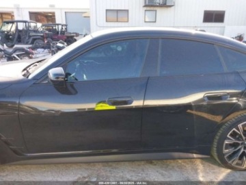 BMW Seria 4 G22-23-26 2023 BMW Seria 4 430I GRAN COUPE, 2023r., 2.0L 2.0 Benzyna 255KM, zdjęcie 5
