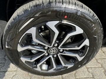 Toyota 2025 Od ręki - Style 1.5 Hybrid 130KM | Podgrzewane fotele!, zdjęcie 10