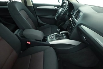 Audi Q5 I SUV 2.0 TFSI 180KM 2010 Audi Q5 2.0 TFSI, 4X4, Navi, Xenon, Bi-Xenon, zdjęcie 6