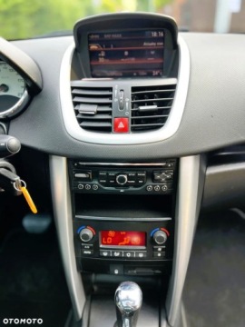 Peugeot 207 SW 1.6 VTi 120KM 2010 Peugeot 207 Peugeot 207 1.6 Benzyna 120KM, zdjęcie 17