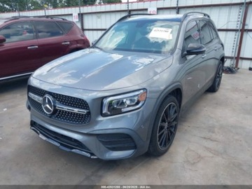 Mercedes GLB 2021 Mercedes-Benz GLB 250 2021 2.0l 2.0 Benzyna 221KM, zdjęcie 1