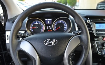Hyundai i30 II Wagon 1.4 CVVT 100KM 2015 Hyundai i30 Bezwypadkowe - 1 wlasciciel - Niski przebieg - Oplacony 1.4, zdjęcie 21