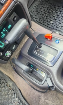 Jeep Grand Cherokee I 5.2 i V8 Limited 215KM 1996 Jeep Grand Cherokee LiFT 5.2 V8Gaz Android LED HAK 5.2 BenzynaLPG 215KM, zdjęcie 24