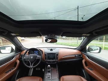 Maserati Levante 3.0 GDI V6 430KM 2017 Maserati Levante bogata opcja, ładny stan, zdjęcie 12