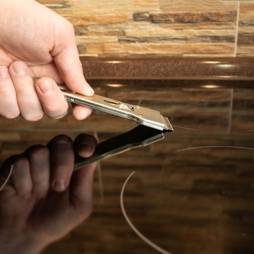 СКРЕБОК ДЛЯ ИНДУКЦИОННОЙ ПЛИТЫ с 5 лезвиями для чистки варочной панели