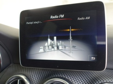 Mercedes Klasa A W176 Hatchback 5d Facelifting 180 122KM 2017 Mercedes A 180 1.6 Ben.122KM/Automat/Salon, zdjęcie 30