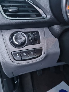 Opel Karl 1.0 Ecotec 75KM 2015 Opel Karl Benzyna / Klimatronik / Asystent Pasa /, zdjęcie 13