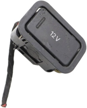 AUDI A2 A6 C5 VW PHAETON Adapter, Stecker 12V Kofferraum ZAPALNICZKI 4B0925071A EU