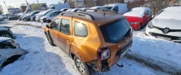 Dacia Duster I 2016 Dacia Duster 2016r, 1.6 Benzyna. Uszkodzony tyl i lekko prawy przod. Jezdzi, zdjęcie 2