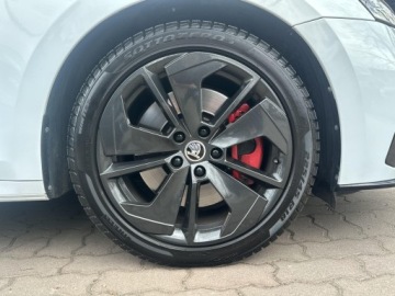 Skoda Octavia IV RS Kombi 2.0 TSI 245KM 2022 Skoda Octavia RS 2.0 TSI 245KM Pakiet Selection La, zdjęcie 37