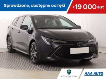 Toyota Corolla XII TS Kombi 1.8 Hybrid 122KM 2021 Toyota Corolla 1.8 Hybrid, Salon Polska