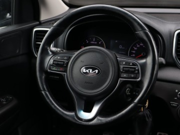 Kia Sportage III SUV Facelifting 2.0 CRDi 136KM 2016 Kia Sportage 2.0 CRDi, Navi, Klima, Klimatronic, zdjęcie 19