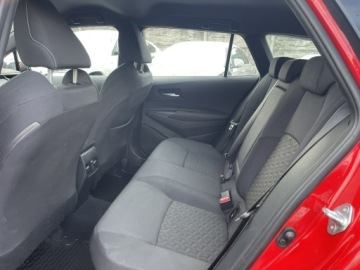 Toyota Corolla XII TS Kombi 1.8 Hybrid 122KM 2022 Toyota Corolla Hybryda Automat Kamera Podgrzewanie, zdjęcie 9