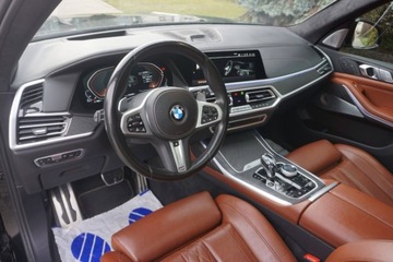 BMW X7 SUV 3.0 40d 340KM 2022 BMW X7 xDrive40d, 3.0 340KM, 7os, panorama, kamera360, klima 5stref. FV23, zdjęcie 9