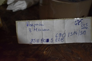 IDEALNI PODPĚRA PORSCHE MACAN 1