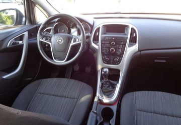 Opel Astra J Hatchback 5d 1.4 Turbo ECOTEC 120KM 2012 Opel Astra J 1.4 Serwisowana Sprowadzona, zdjęcie 6