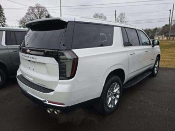 Chevrolet Suburban GMT900 2025 Chevrolet Suburban Premier 1LZ 2025 5.3 Benzyna 355KM, zdjęcie 3