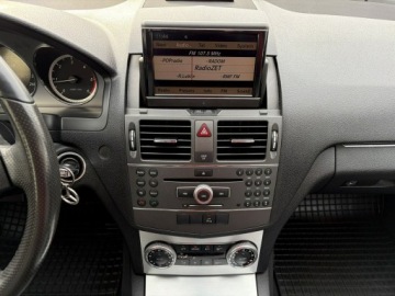 Mercedes Klasa C W204 Kombi T204 2.2 220CDI BlueEfficiency 170KM 2009 Mercedes C 220 2.2 CDI 170 KM Półskóry Duża, zdjęcie 20