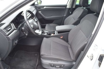 Skoda Superb III Kombi Facelifting 2.0 TDI SCR 150KM 2023 Skoda Superb 150KM TDI DSG Style Matrix Navi Kessy El.Fotel HAK PANORAMA V, zdjęcie 29