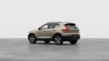 Volvo XC40 2026 Volvo XC 40 Plus Dark B4 Mild Hybrid Benzyna, zdjęcie 4