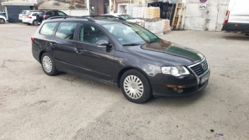 Volkswagen Passat B7 Variant 2.0 TDI CR DPF BlueMotion 140KM 2010 VW PASSAT Variant 2.0 TDI 140 KM DSG