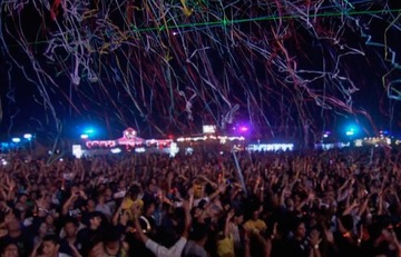 Serpentyna Złota Biodegradowalna 10 m x 1,5cm 32 szt. OH!FX Niepalne !