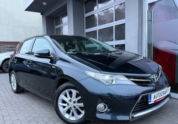 Toyota Auris II Hatchback 5d Dual VVT-i 100 99KM 2013 Toyota Auris Salon Polska, Serwis ASO, KameraCzujniki parkowania 1.3 99KM, zdjęcie 16
