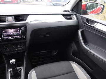 Skoda Rapid II Liftback Facelifting 1.0 TSI 110KM 2017 Skoda Rapid 1.0 TSI, Salon Polska, VAT 23%, Klima, zdjęcie 7