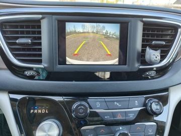 Chrysler Pacifica II 3.6 V6 291KM 2018 Chrysler Pacifica Super stan, 7-osobowa., zdjęcie 10