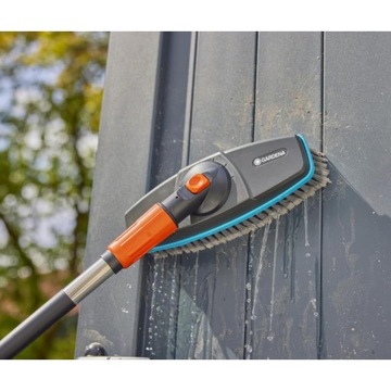 Мягкая щетка для мытья Gardena CleanSystem с ручкой, набор 18826