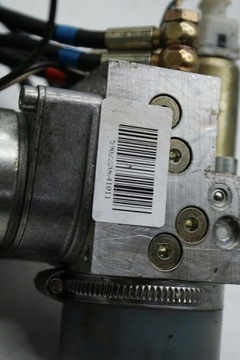 VW PHAETON VZPĚRA/TLAKOVAČ PUMPIČKA KRYT 3D5827383A