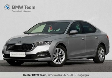 Skoda Octavia IV Liftback 1.5 TSI e-Tec Mild Hybrid 150KM 2021 Skoda Octavia Reflektory LED Kamera Keyless Lane Assist Salon PL FVAT