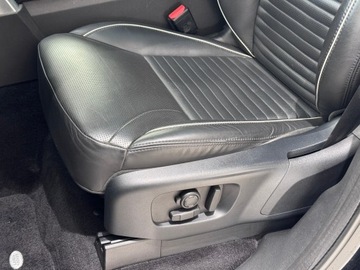 Land Rover Discovery V Terenowy 2.0 SD4 240KM 2019 Land Rover Discovery SD4 HSE, Pneumatyka, 360° 1wł, zdjęcie 10