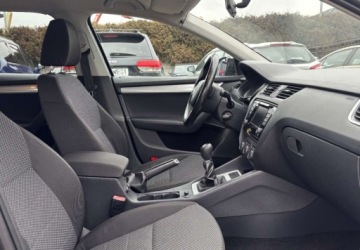 Skoda Octavia II Kombi Facelifting 1.2 TSI 105KM 2013 Skoda Octavia krajowy 1.2 Benzyna 105KM, zdjęcie 11