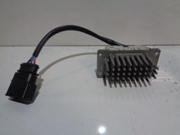 РЕЗИСТОР СОПРОТИВЛЕНИЯ ВОЗДУХОДУВКИ VW PHAETON 3D0907521A