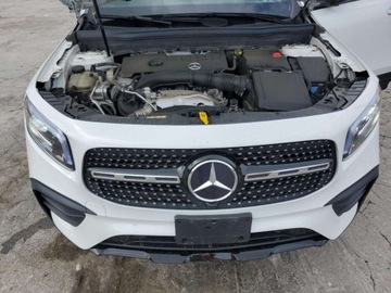 Mercedes GLB 2022 Mercedes-Benz GLB 250 4Matic 2022 2.0l 2.0 Benzyna 221KM, zdjęcie 6