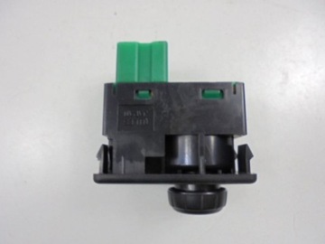 NISSAN MAXIMA A33 PŘEPÍNAČ ZRCÁTKO