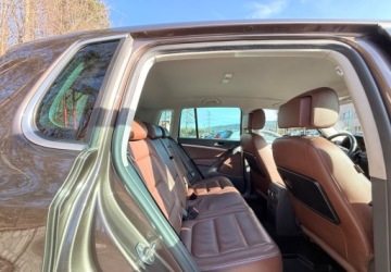 Volkswagen Tiguan I SUV Facelifting 2.0 TDI CR DPF BlueMotion 140KM 2012 Volkswagen Tiguan Volkswagen Tiguan 2.0 TDI Perfectline 2.0 Diesel 140KM, zdjęcie 29