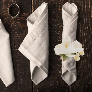 ПРЯЖКА ДЛЯ БАНКЕТНЫХ САЛФЕТОК, БЕЛАЯ, 4 ШТ.