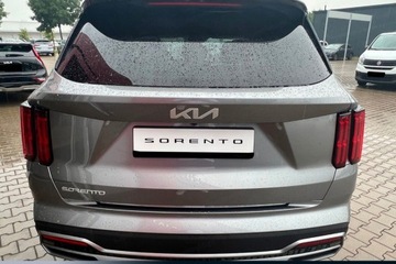 Kia Sorento IV SUV Facelifting 1.6 T-GDI 230KM 2023 Kia Sorento 1.6 T-GDI HEV Prestige Line 4WD aut 7os. Suv 230KM 2023, zdjęcie 3