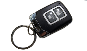 КОНТРОЛЛЕР ЗАМКА, ПУЛЬТ ДИСТАНЦИОННОГО УПРАВЛЕНИЯ, СМАРТФОН BLUETOOTH BARAKUDA