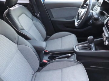 Renault Clio V Hatchback 5d Hybrid 1.6 E-TECH 140KM 2023 Renault Clio E-Tech Hybrid, Salon Polska, zdjęcie 8