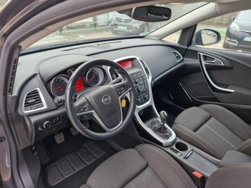 Opel Astra J Hatchback 5d 1.4 Turbo ECOTEC 140KM 2010 Opel Astra Sliczna 1.4 b Ful Opcja Bezwypadkowa Zarejestrowana Gwarancja, zdjęcie 14