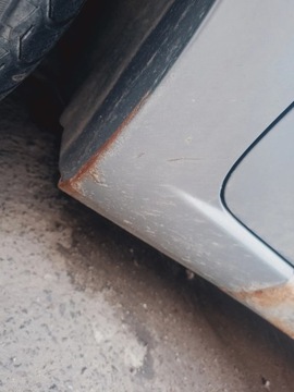 BLATNÍK LEVÝ PŘEDNÍ FIAT GRANDE PUNTO 06-12 595/A