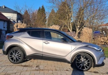 Toyota C-HR I Crossover 1.8 Hybrid 122KM 2019 Toyota C-HR Toyota C-HR 1.8 Hybryda 122KM, zdjęcie 8