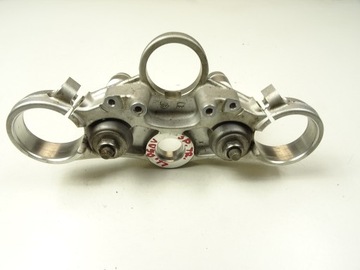 TRIUMPH SPEED TRIPLE 1050 ВЕРХНЯЯ ПОЛКА 11-16