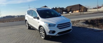 Ford Escape III 2.0 EcoBoost 243KM 2017 Ford Escape 2.0 BENZ ,automat,titanium 2.0 Benzyna 242KM